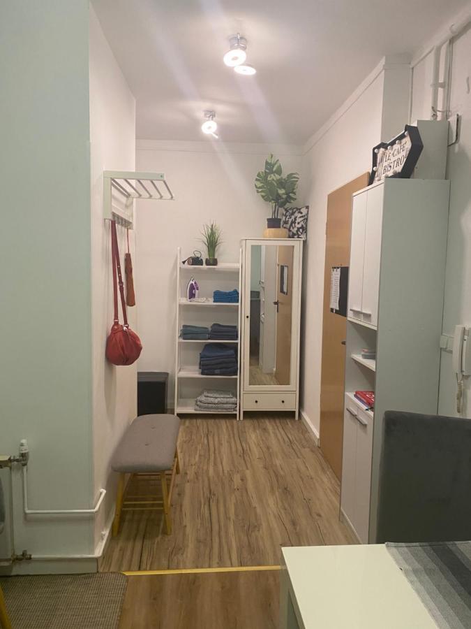 Apartment Tatra By The Danube Fully Accessible Budapest